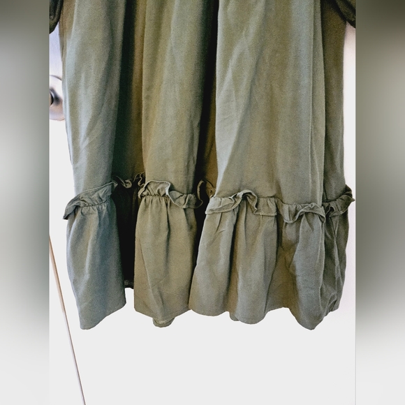 Crosby by Molli Burch, Amelia Dress - Picture 7 of 12